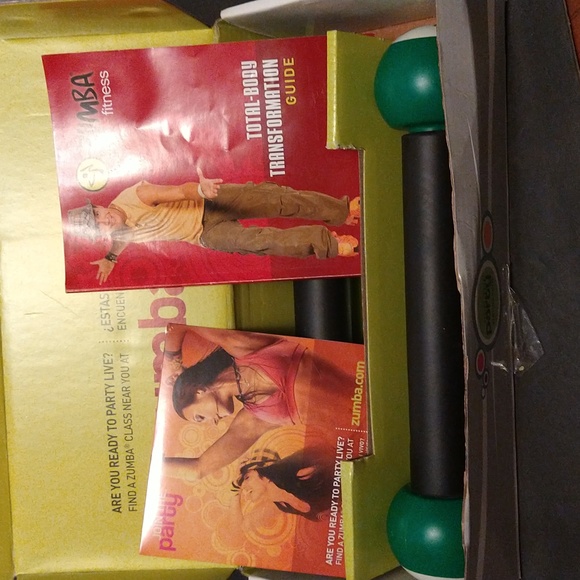 Nwot. Zumba fitness kit. - Picture 4 of 7